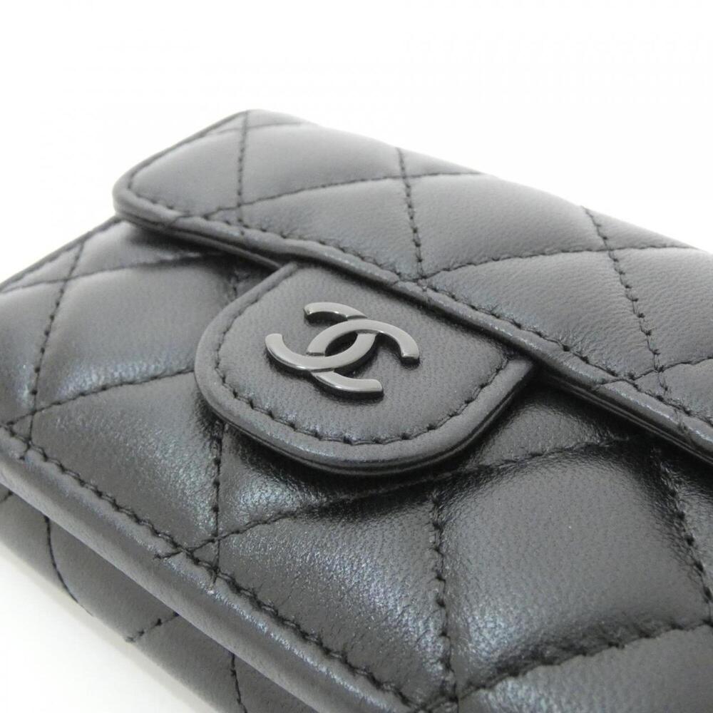 CHANEL Black Wallet - Picture 3 of 7
